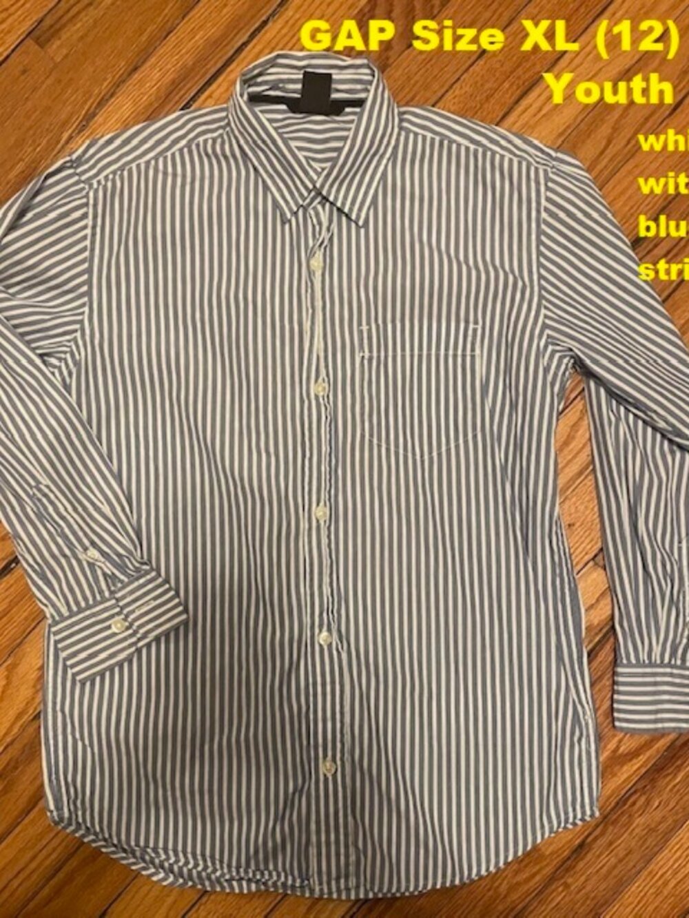 GAP Boys Size XL (12) button down lblue and white stroed shirt